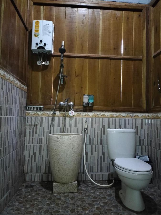 Friendly Homestay Lemukih Singaraja Екстериор снимка