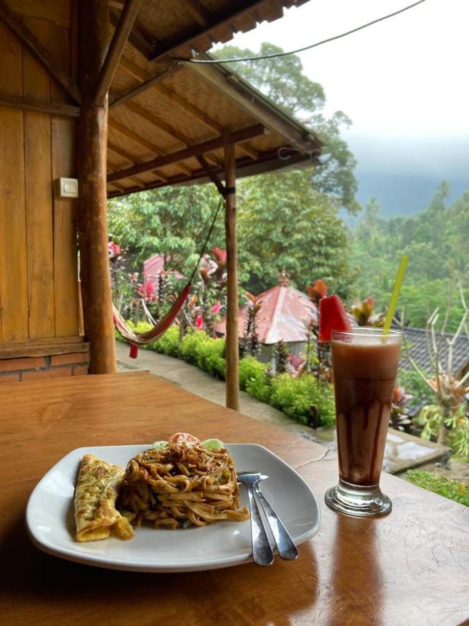 Friendly Homestay Lemukih Singaraja Екстериор снимка