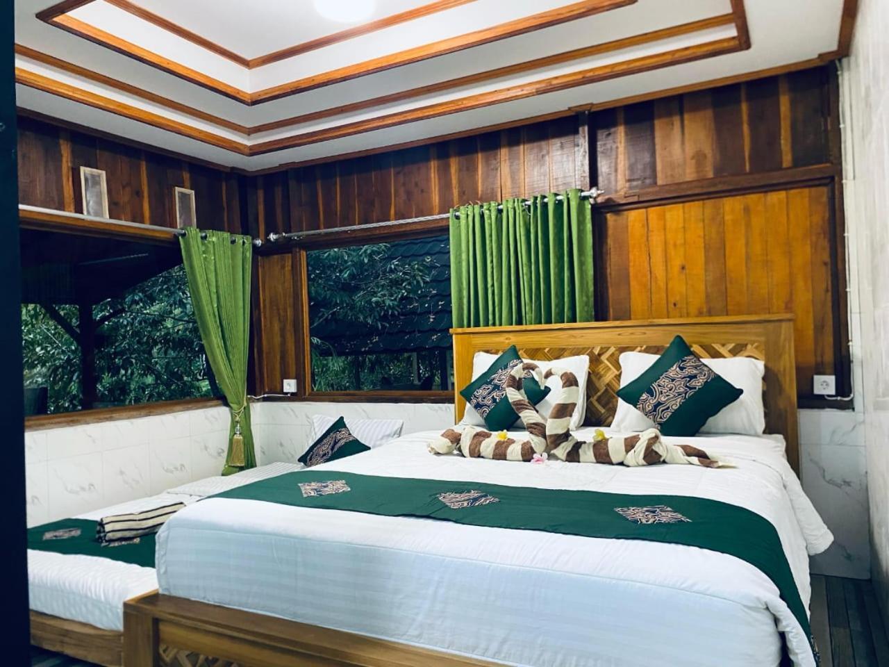 Friendly Homestay Lemukih Singaraja Екстериор снимка